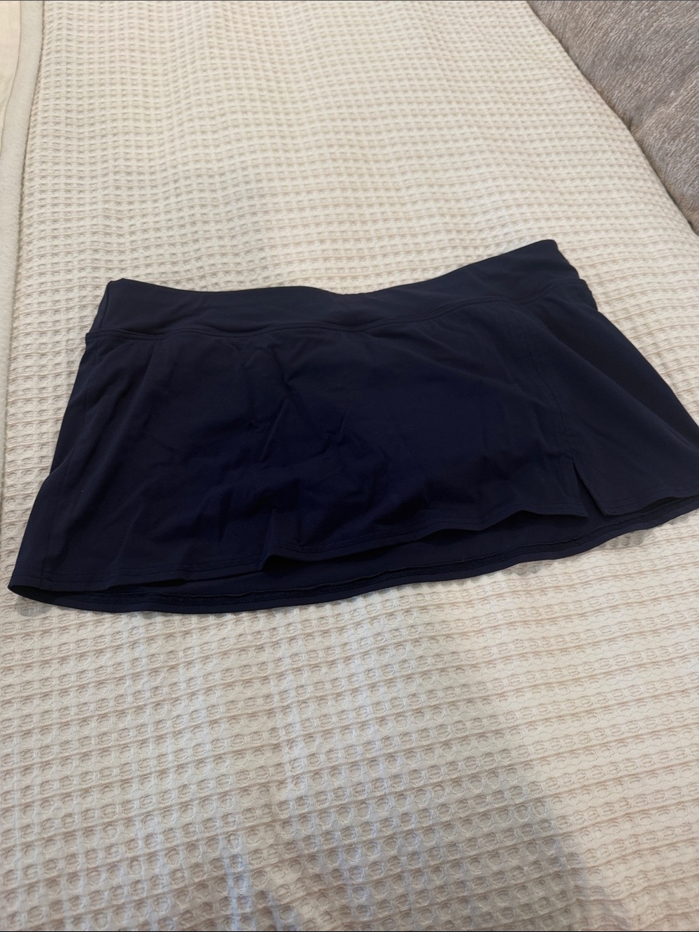 Lands' End Navy Active swim skirt size 10